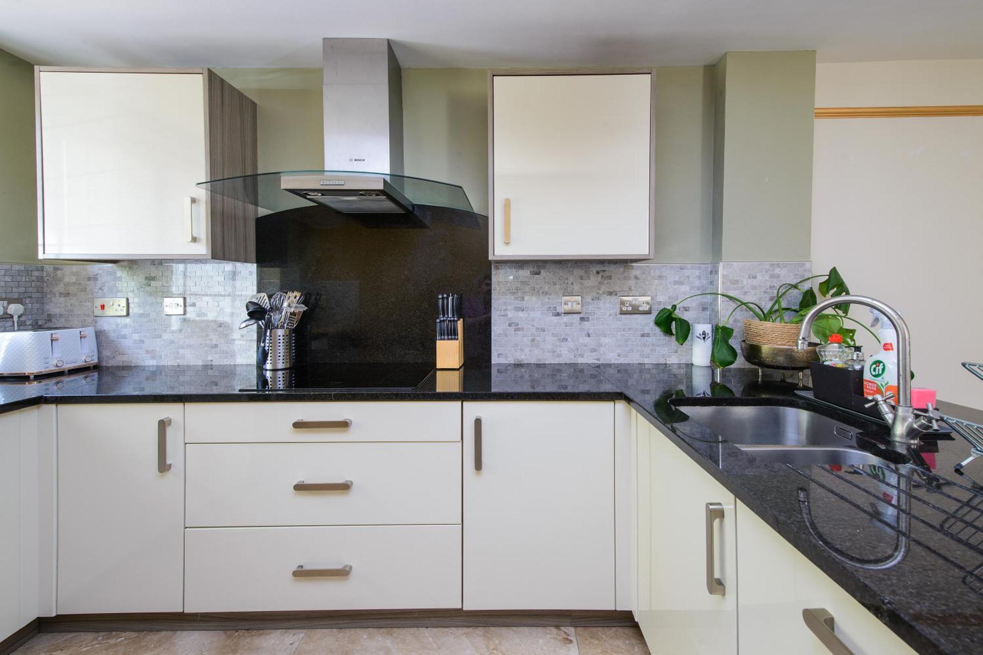 Deluxe 4 Or 5 Bed House With Hot Tub, Cinema Room Sleeps 15 Saffron Walden Kültér fotó